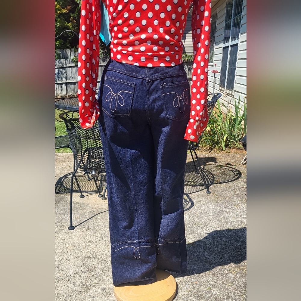 Ultra Cool Hipster Vintage Jeans by Turtle Bax - Picture 5 of 7